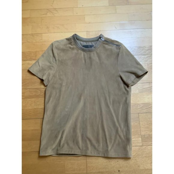 suede T-shirt